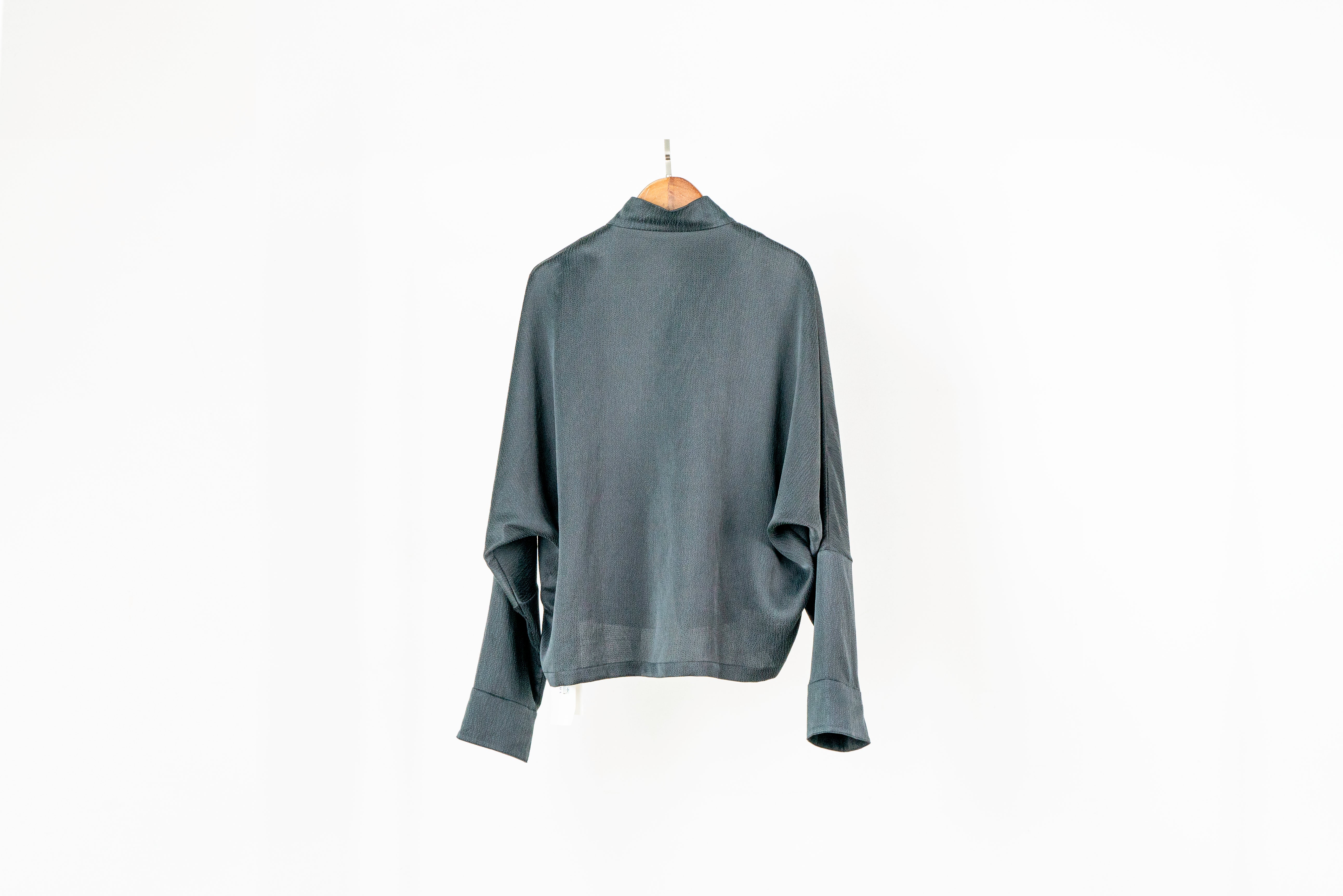 Yizi Button Black Pearl Satin Xiangyunsha Jacket | Limited Edition Handmade - Yunsoar