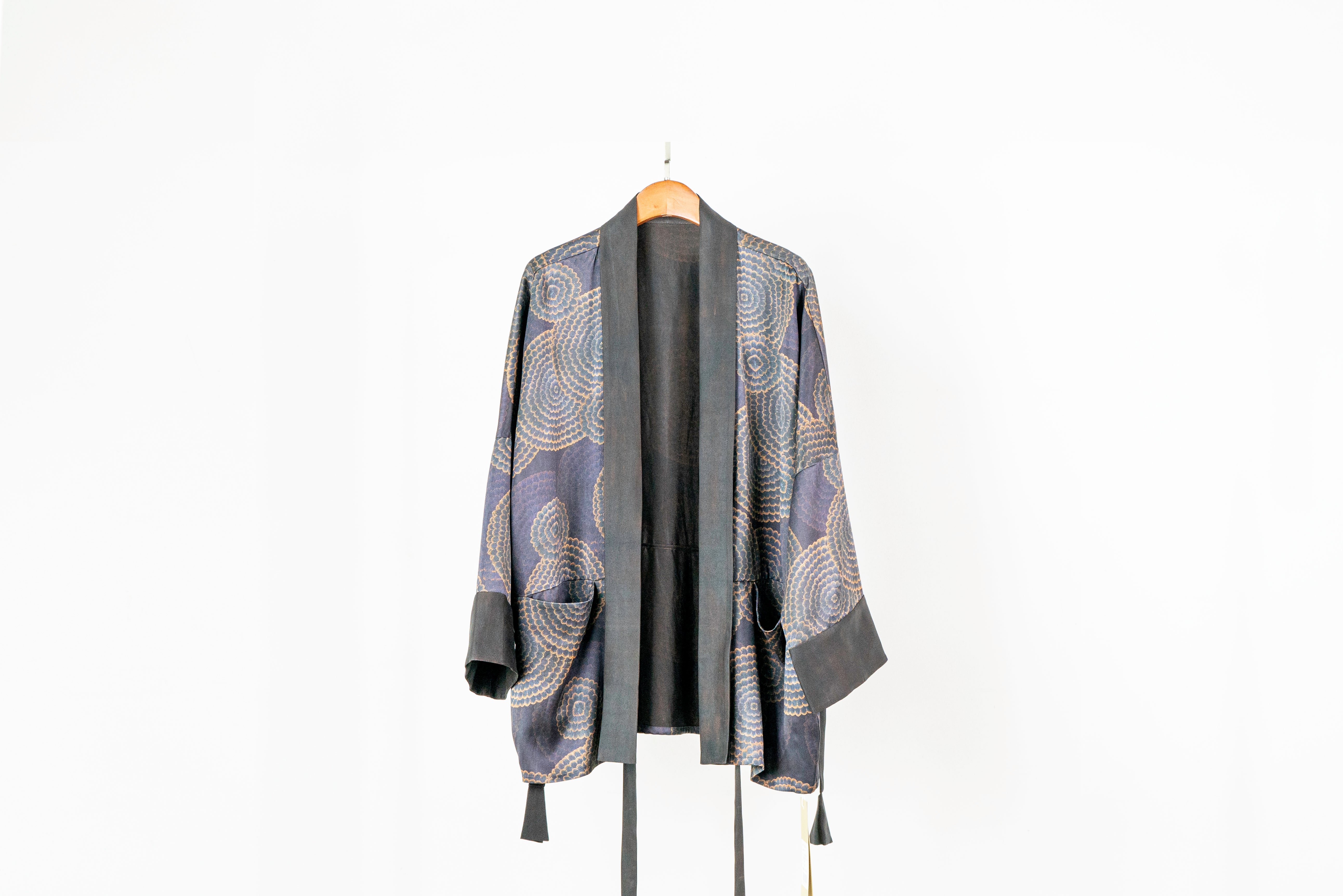 Versatile Silk Brocade Cloud Yarn Jacket | Luxurious Multi-Way Wear Outerwear - Yunsoar